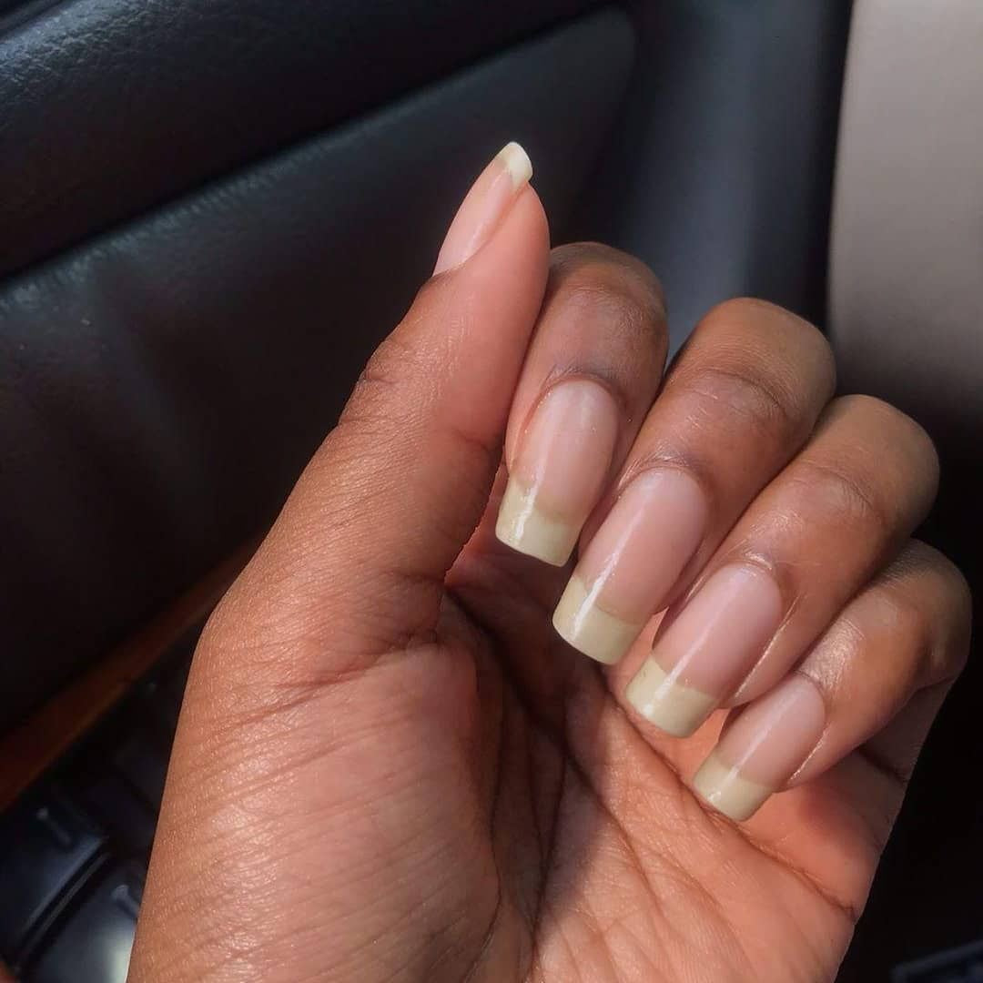SÉRUM DE CROISSANCE DES ONGLES (1 ACHETÉ = 1 OFFERT)
